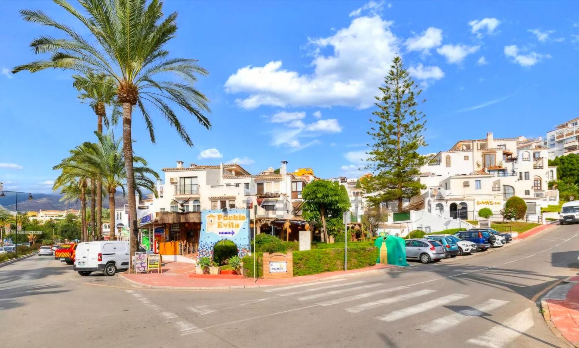 Estudio Pasodoble. Pueblo Evita Benalmádena Eksteriør bilde